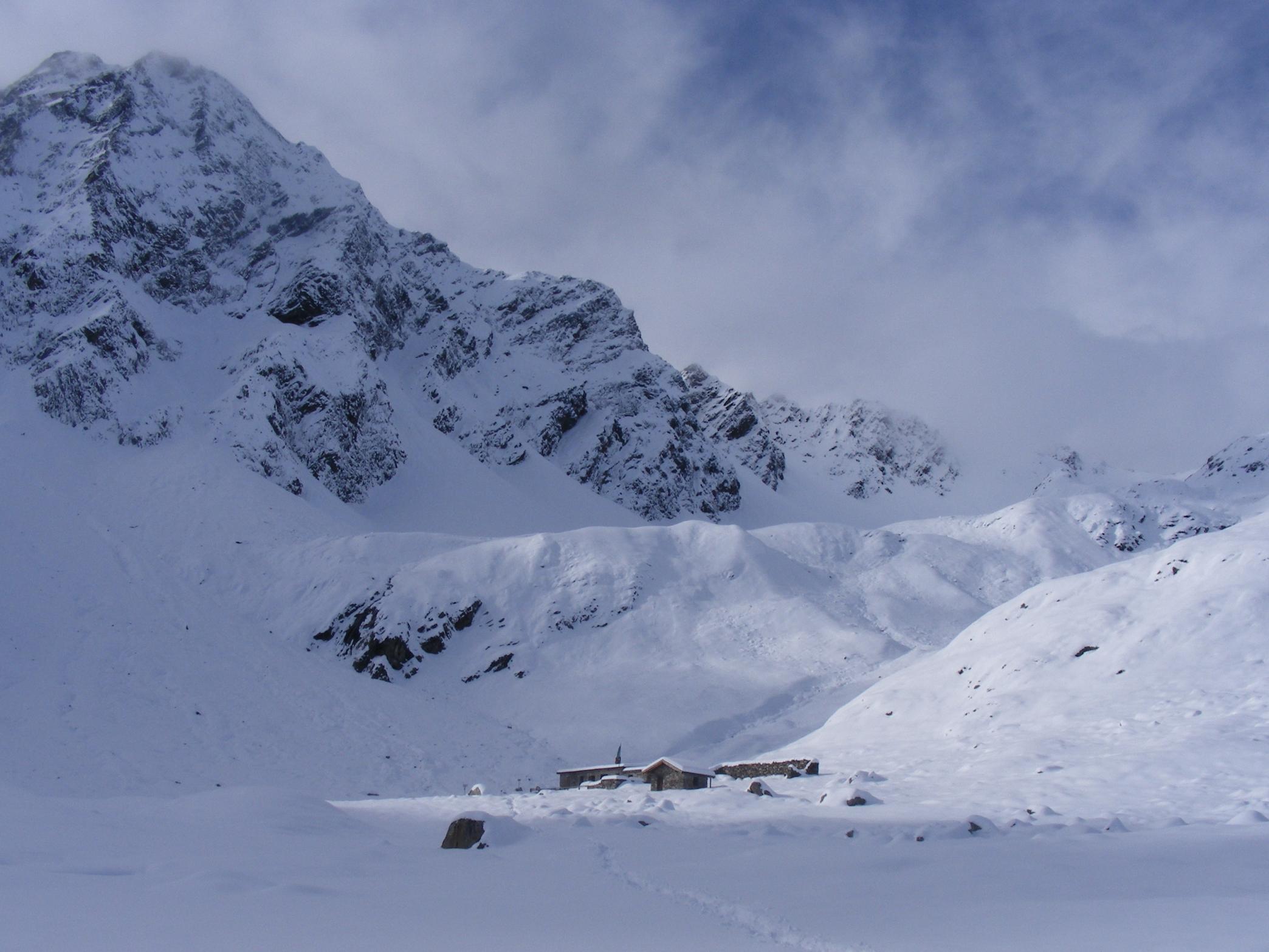 Rifugi e Bivacchi d''Italia.......
